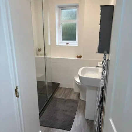 Newly Refurbished Flat In Kings Heath Apartment Birmingham Exterior photo