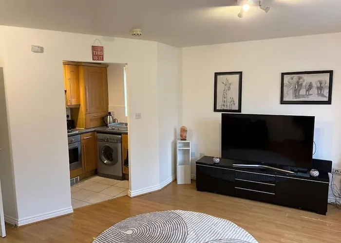 Newly Refurbished Flat In Kings Heath